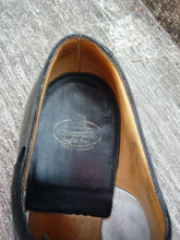Load image into Gallery viewer, CHURCH’S OXFORD MEN’S SHOES – BLACK - UK 10 – HONG KONG – EXCELLENT CONDITION