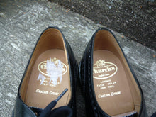 Load image into Gallery viewer, CHURCH’S BROGUES – BLACK - UK 8.5 – CHETWYND – UNWORN CONDITION