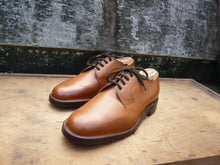 Load image into Gallery viewer, JOSEPH CHEANEY VINTAGE VELDTSCHOEN DERBY – BROWN / TAN - UK 7 UNWORN CONDITION