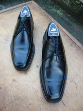 Load image into Gallery viewer, JOSEPH CHEANEY DERBY – BLACK – UK 7 – MILES – EXCELLENT CONDITION