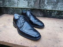 Load image into Gallery viewer, JOSEPH CHEANEY DERBY – BLACK – UK 7.5 – MILES – EXCELLENT CONDITION