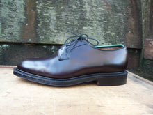 Load image into Gallery viewer, CHURCH’S VINTAGE DERBY – BROWN / BURGUNDY – UK 8 – STRATTON – SUPERB CONDITION