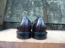 Load image into Gallery viewer, CHURCH’S VINTAGE DERBY – BROWN / BURGUNDY – UK 8 – STRATTON – SUPERB CONDITION