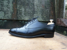 Load image into Gallery viewer, JOSEPH CHEANEY VINTAGE OXFORD - BLACK - UK 7 – EXCELLENT CONDITION