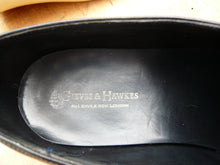 Load image into Gallery viewer, JOSEPH CHEANEY VINTAGE OXFORD - BLACK - UK 7 – EXCELLENT CONDITION