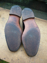 Load image into Gallery viewer, JOSEPH CHEANEY VINTAGE OXFORD - BLACK - UK 7 – EXCELLENT CONDITION