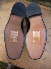Load image into Gallery viewer, JOSEPH CHEANEY VINTAGE DERBY – BLACK - UK 7 – RYE – UNWORN CONDITION