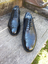 Load image into Gallery viewer, POULSEN, SKONE & CO VINTAGE BROGUES – BLACK – UK 8 – EXCELLENT CONDITION