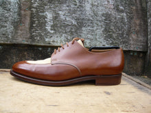 Load image into Gallery viewer, CROCKETT & JONES DERBY – TAN CALF / SAND TWILL – UK 9 –– EXCELLENT CONDITION