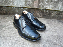 Load image into Gallery viewer, JOSEPH CHEANEY VINTAGE DERBY – BLACK – UK 9.5 – BROMPTON - EXCELLENT CONDITION