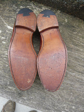 Load image into Gallery viewer, CROCKETT & JONES HAND GRADE BROGUES – BROWN / TAN – UK 7.5 – SUPERB CONDITION