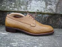 Load image into Gallery viewer, CHURCH’S VINTAGE DERBY – BROWN / TAN FIGHTING SEAL – UK 8 – SUPERB CONDITION