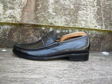 Load image into Gallery viewer, JOSEPH CHEANEY LOAFERS – BLACK – UK 8 – VERONA – EXCELLENT CONDITION