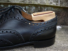 Load image into Gallery viewer, CHURCH’S BROGUES – UNLINED BLACK CALF LEATHER - UK 7 – BURWOOD H – EXCELLENT CONDITION