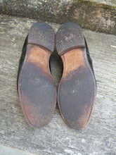 Load image into Gallery viewer, CHURCH’S BROGUES – UNLINED BLACK CALF LEATHER - UK 7 – BURWOOD H – EXCELLENT CONDITION