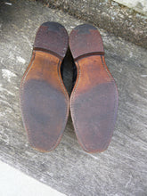 Load image into Gallery viewer, CHURCH’S BROGUES – BLACK - UK 7 – CHETWYND – EXCELLENT CONDITION