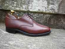Load image into Gallery viewer, JOSEPH CHEANEY VINTAGE DERBY – BROWN - UK 7 – RYE – SUPERB CONDITION