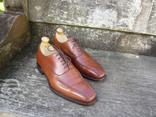Load image into Gallery viewer, JOSEPH CHEANEY VINTAGE OXFORD – BROWN / TAN – UK 9 – CARL - EXCELLENT CONDITION