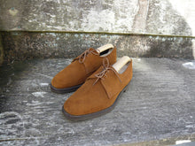 Load image into Gallery viewer, JOSEPH CHEANEY VINTAGE DERBY – BROWN / TAN SUEDE - UK 8 – FRENSHAM - EXCELLENT CONDITION