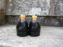 Load image into Gallery viewer, JOSEPH CHEANEY VINTAGE DERBY – BLACK - UK 7.5 – RYE – EXCELLENT CONDITION