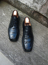 Load image into Gallery viewer, JOSEPH CHEANEY VINTAGE DERBY – BLACK – UK 8.5 – BROMPTON – GOOD CONDITION
