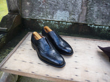 Load image into Gallery viewer, CHURCH’S BROGUES – BLACK – UK 9 – CHETWYND – UNWORN CONDITION