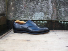 Load image into Gallery viewer, CHURCH’S BROGUES – BLACK – UK 9 – CHETWYND – UNWORN CONDITION