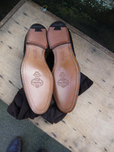 Load image into Gallery viewer, CHURCH’S BROGUES – BLACK – UK 9 – CHETWYND – UNWORN CONDITION