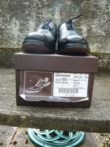 CHURCH'S BROGUES – BLACK  - UK 7.5 – GUNTHORPE – EXCELLENT CONDITION