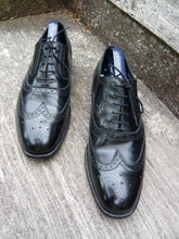 Load image into Gallery viewer, JOSEPH CHEANEY SIGNATURE BROGUES – BLACK – UK 8 – JOSEPH – EXCELLENT CONDITION
