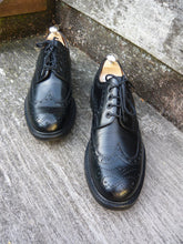 Load image into Gallery viewer, JOSEPH CHEANEY BROGUES MEN’S SHOES – BLACK - UK 8 – SUPERB CONDITION
