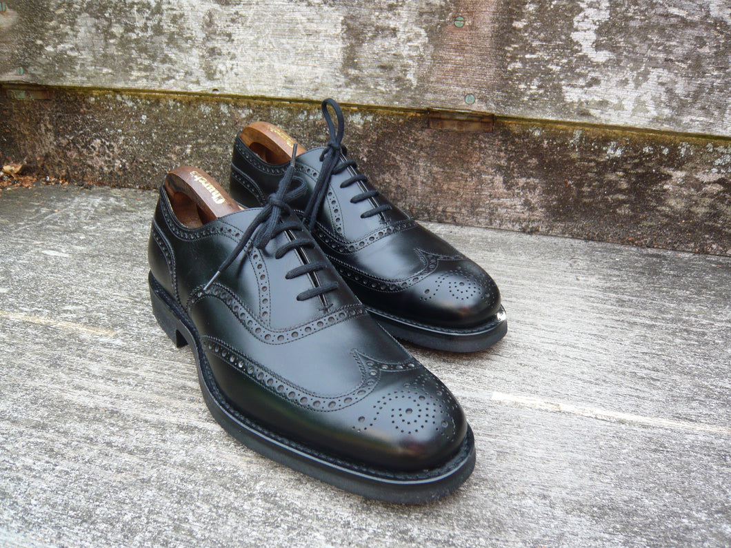 CHURCH’S BROGUES – BLACK - UK 8.5 – CHETWYND – UNWORN CONDITION