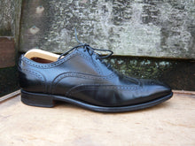 Load image into Gallery viewer, JOSEPH CHEANEY BROGUES – BLACK – UK 8.5 – EDINBURGH – EXCELLENT CONDITION
