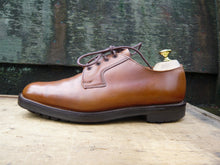 Load image into Gallery viewer, JOSEPH CHEANEY VINTAGE VELDTSCHOEN DERBY –  BROWN / TAN - UK 8 – VERY GOOD CONDITION
