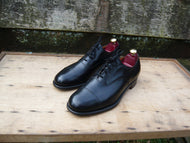 CHURCH’S VINTAGE OXFORD - BLACK – UK 9.5 – MESSENGER – WORN ONCE