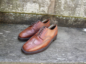 CROCKETT & JONES VINTAGE BROGUES – BROWN / TAN – UK 8  – EVEREST - EXCELLENT CONDITION