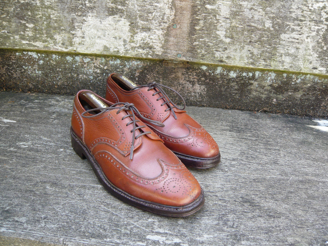 CROCKETT & JONES VINTAGE BROGUES – BROWN / TAN – UK 8  – EVEREST - EXCELLENT CONDITION