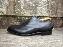 Load image into Gallery viewer, CHURCH’S BROGUES – BLACK - UK 10.5 – GUNTHORPE – UNWORN CONDITION
