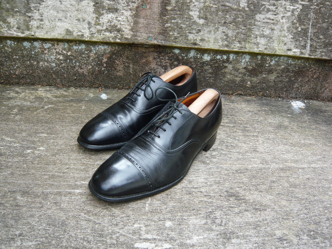 JOSEPH CHEANEY VINTAGE BROGUES – BLACK – UK 7.5 – CHESHIRE – VERY GOOD CONDITION