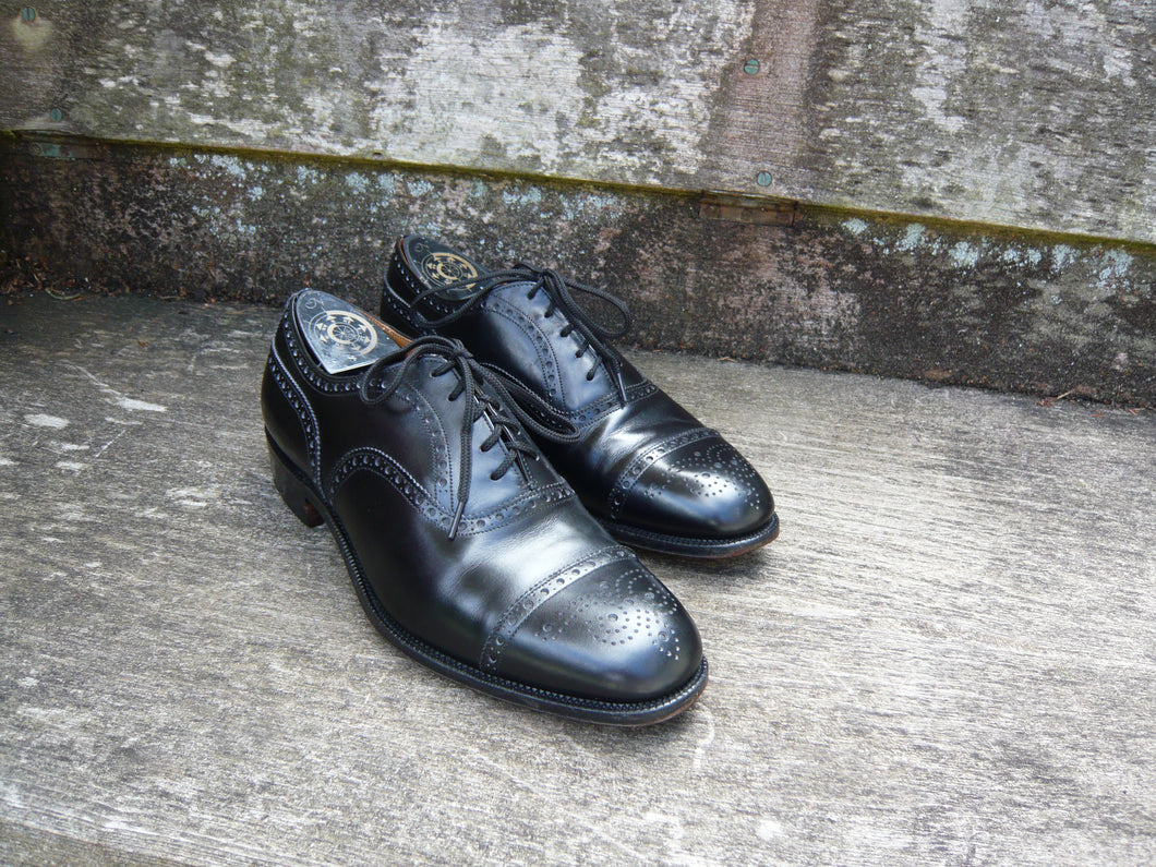 CHURCH’S VINTAGE BROGUES – BLACK - UK 7.5 – DIPLOMAT – EXCELLENT CONDITION