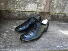 Load image into Gallery viewer, JOSEPH CHEANEY VINTAGE DERBY – BLACK - UK 12 – FROME - EXCELLENT CONDITION
