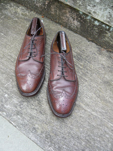 CHURCH’S BROGUES – BROWN  – WIRRAL – UK 8 – VERY GOOD CONDITION