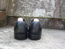 Load image into Gallery viewer, DUCKER &amp; SON VINTAGE BROGUES – BLACK - UK 7 – VERY GOOD CONDITION
