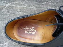 Load image into Gallery viewer, DUCKER &amp; SON VINTAGE BROGUES – BLACK - UK 7 – VERY GOOD CONDITION
