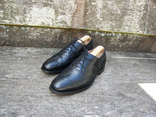 Load image into Gallery viewer, CHURCH’S BROGUES – BLACK - UK 7 – CHETWYND – EXCELLENT CONDITION
