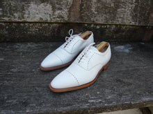 Load image into Gallery viewer, JOSEPH CHEANEY BROGUES - WHITE - UK 8.5 – UNWORN CONDITION
