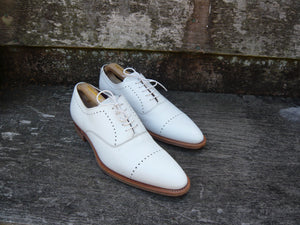 JOSEPH CHEANEY BROGUES - WHITE - UK 8.5 – UNWORN CONDITION