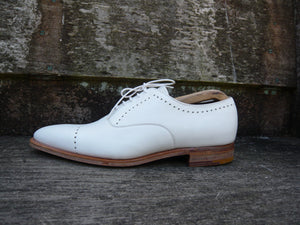 JOSEPH CHEANEY BROGUES - WHITE - UK 8.5 – UNWORN CONDITION