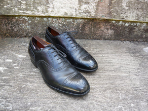 CHURCH’S VINTAGE BROGUES – BLACK - UK 7.5 – DIPLOMAT – EXCELLENT CONDITION