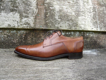 Load image into Gallery viewer, JOSEPH CHEANEY BROGUES – BROWN / TAN – UK 8.5 – EWAN – EXCELLENT CONDITION
